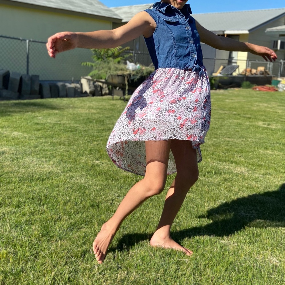 Girls guess dress